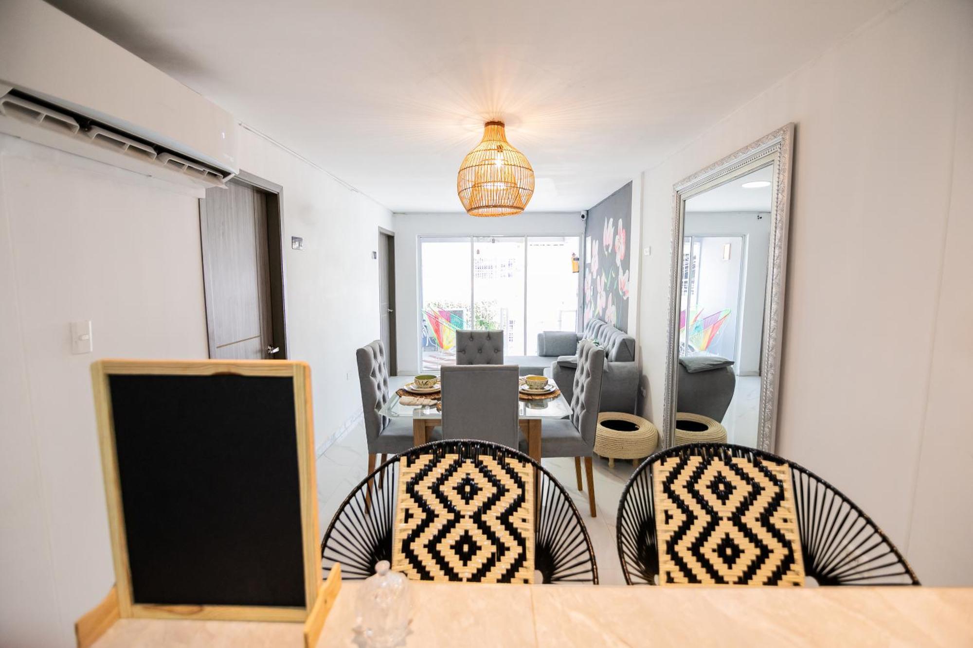 Hospedaje Rosa Blanca Cartagena Екстериор снимка